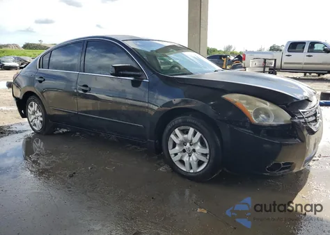 2012 Nissan Altima Base z USA, uszkodzony, nr VIN 1N4AL2AP2CC138053
